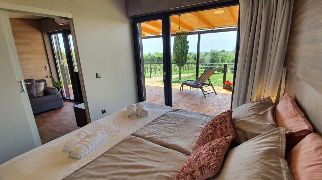 Collis Winery - Family & Friends - Mobilhome Rovinj Exterior photo