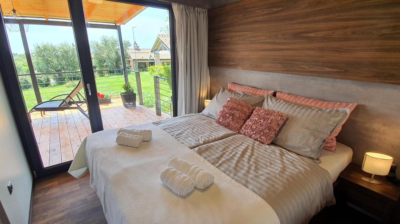 Collis Winery - Family & Friends - Mobilhome Rovinj Exterior photo