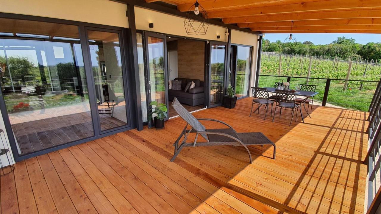 Collis Winery - Family & Friends - Mobilhome Rovinj Exterior photo